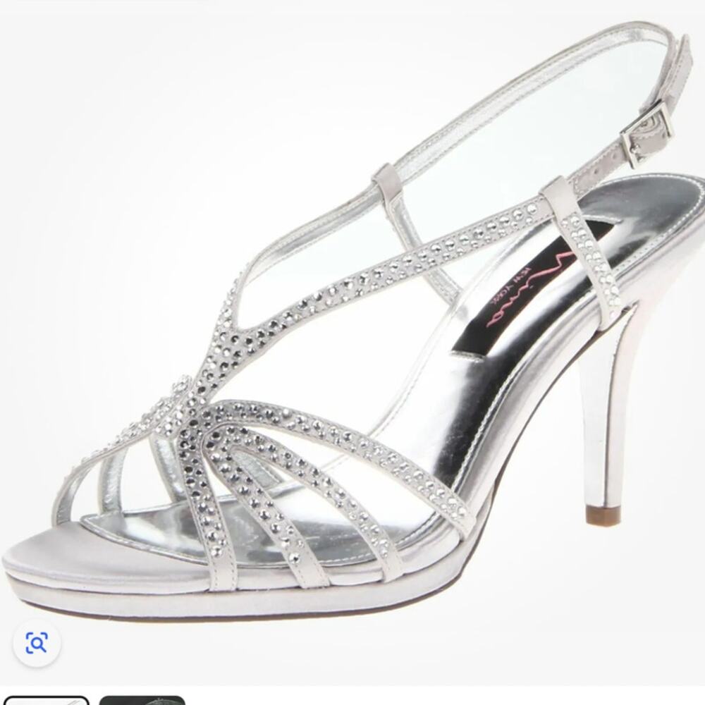 EUC Nina Bobbie- JS Silver Satin Rhinestone Dressy Sandal Heels Size 10
